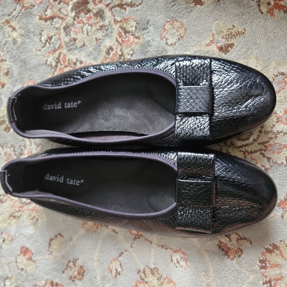 David Tate "Tamis" black snakeskin embossed bow accent flats - Picture 5 of 13